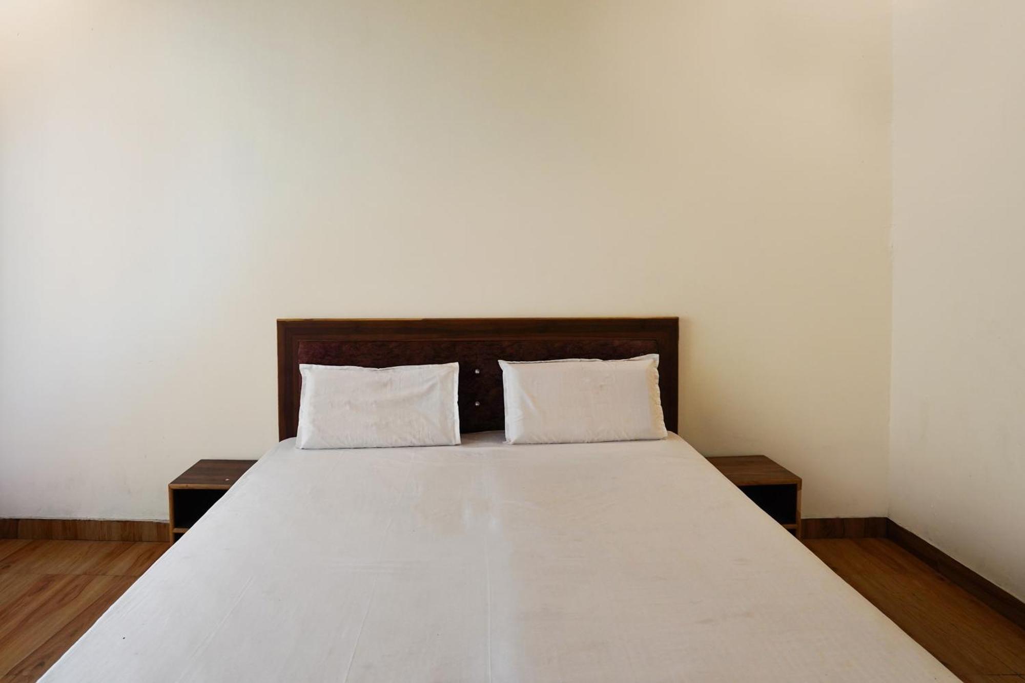 Hotel O R G Farm House Meerut Exterior photo